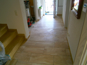 Botticino Marmor vor dem Schleifen durch OCS